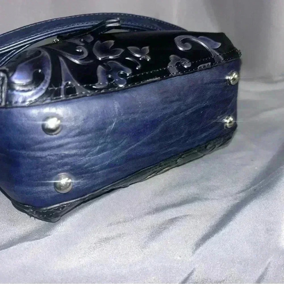 Madi Claire Abigale Tooled Leather Crossbody Handbag Black Ink Purple Embossed - Picture 6 of 7